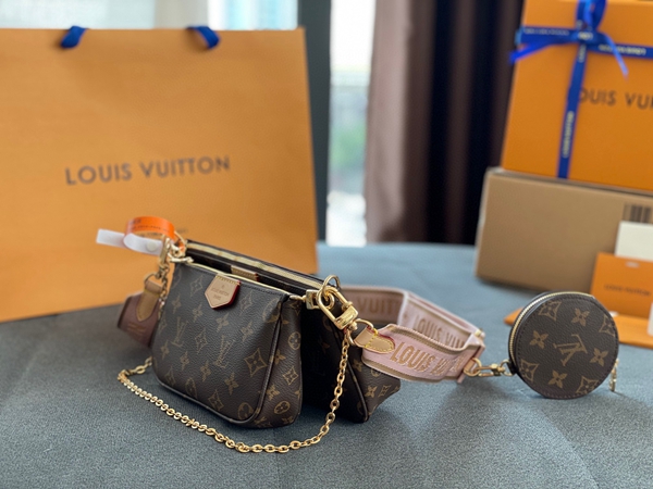 ルイヴィトンバッグ背面デザイン